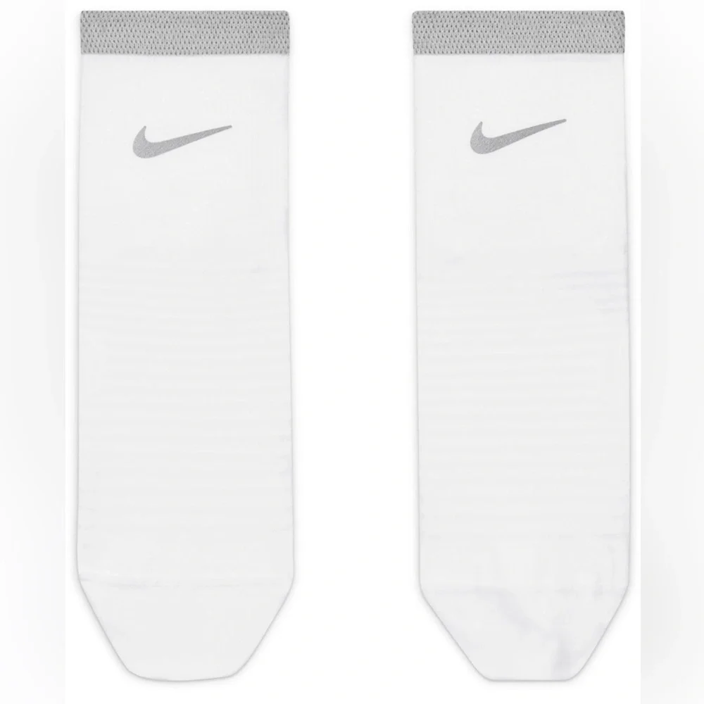 NIKE Dri-FIT Spark Cushioned Running Ankle Sock Set Of 2 Size 7.5-9W NEW